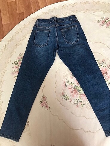 34 Beden mavi Renk Kot pantolon