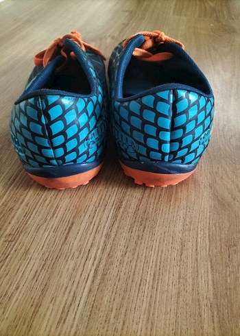 Mavi Yılan Desenli Erkek Futbol Ayakkabısı - Görsel 3