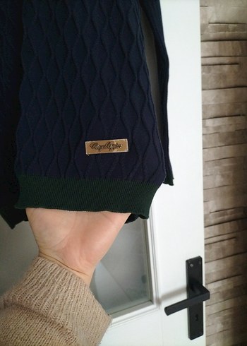 Erkek Lacivert V-Yaka Örgü Kazak - Görsel 3