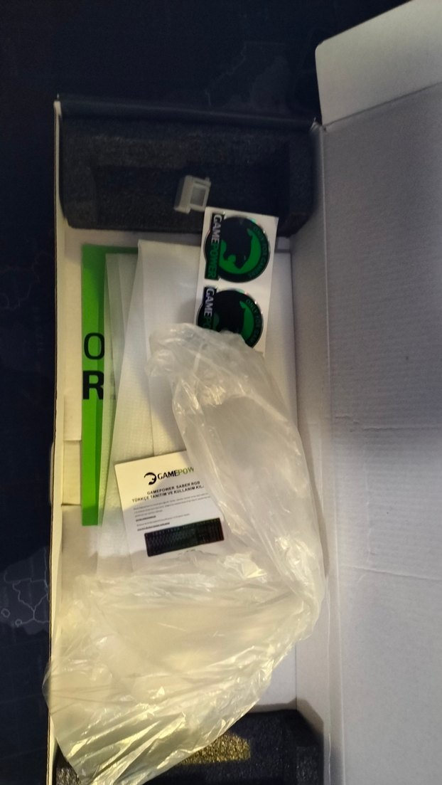 Gamepower Saber RGB Red Switch Mekanik Klavye - Görsel 4