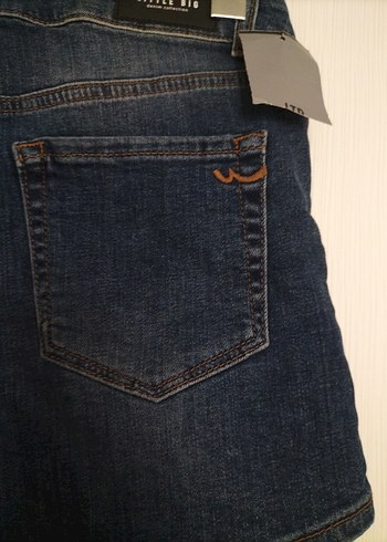 Kadın Koyu Mavi Mini Denim Şort - Görsel 7