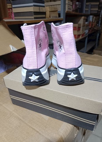 Converse Pembe Renkli Platform Topuklu Spor Ayakkabı
