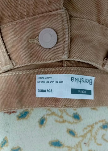 Bej Düğmeli Midi Kadın Jean