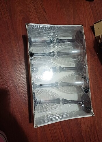 4 kutu açılmamış kullan at kadeh bardak