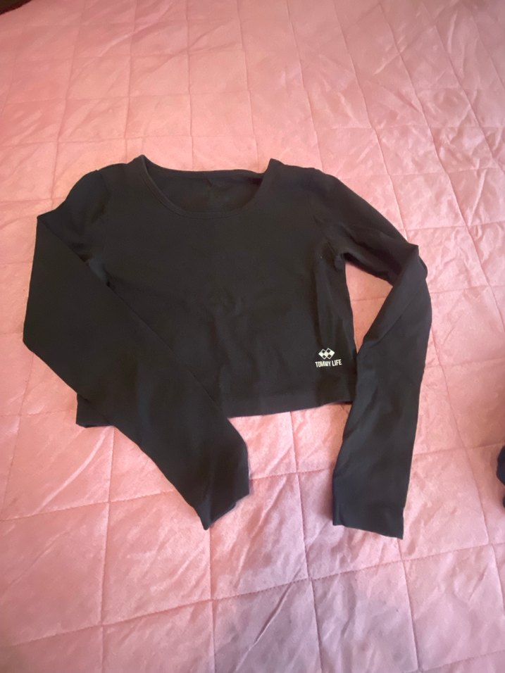 Kız Çocuk Siyah Uzun Kollu Tişört - Görsel 2