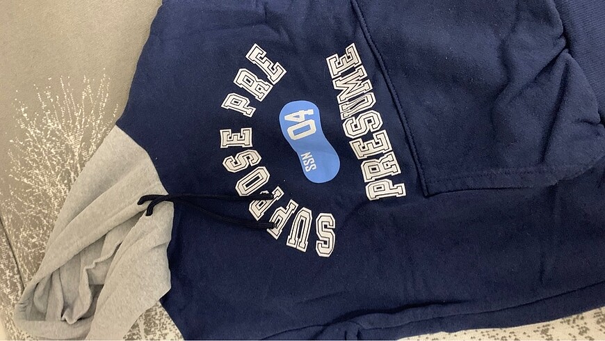 Kapüşonlu sweatshirt