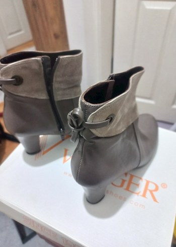 grii Deri Tokalı Kadın Topuklu Bot - Görsel 7