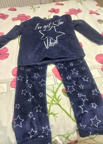 Kadın Mavi Yıldız Desenli Rahat Pijama Takımı - Görsel 2