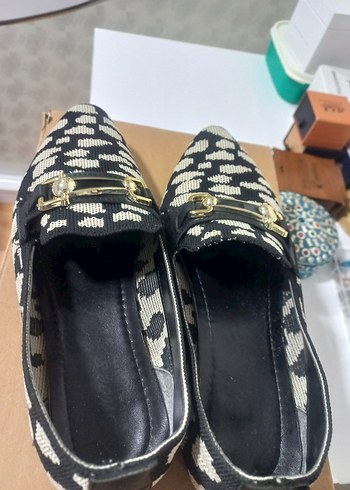 Tokalı Yılan Desenli Kadın Babet - Görsel 4