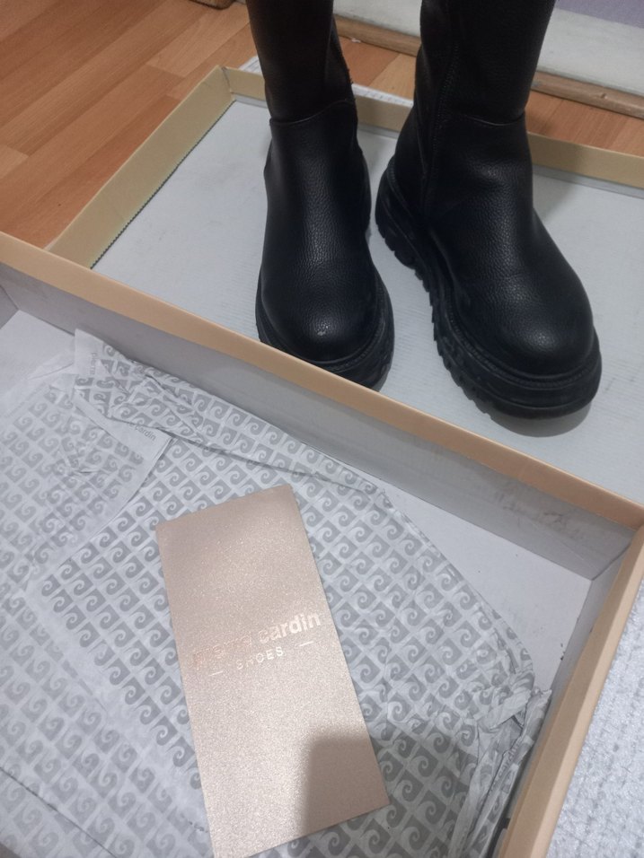 Siyah Kadın Dizlerde deri Çizme - Görsel 5