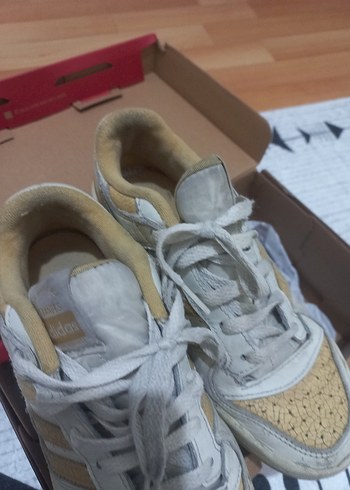 Kadın Beyaz Bağcıklı Spor Ayakkabı adidas - Görsel 6