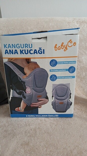 Kanguru, Ana kucağı, Bebek kanguru