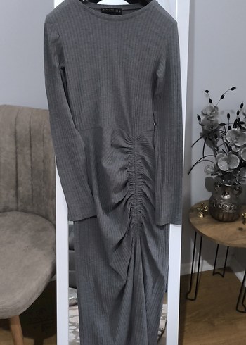 Gri Uzun Kollu Fitted Piliseli Elbise