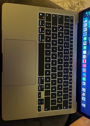 Beden Renk Macbook Air M1 Çip 8gb 256gb Ssd Maco...