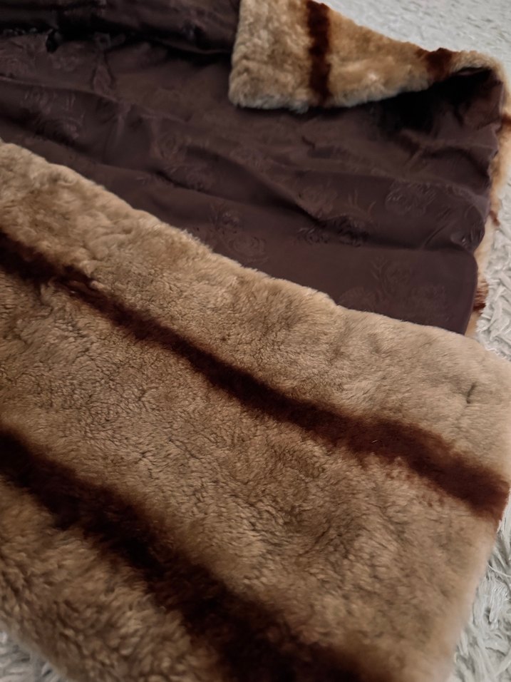 Kahverengi Uzun Kollu  Kadın Peluş Ceket - Görsel 4