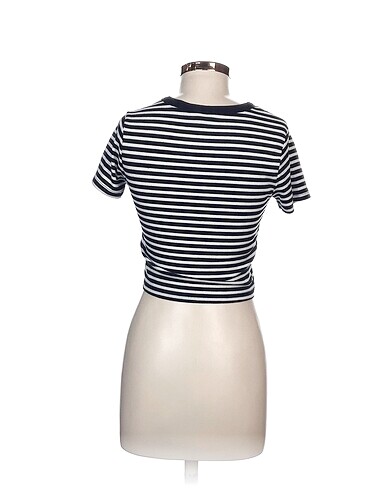 l Beden Koton T-shirt %70 İndirimli.