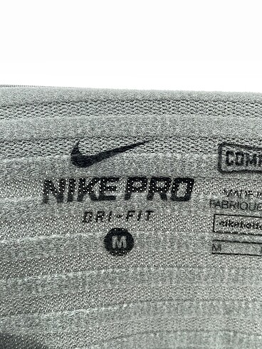 m Beden çeşitli Renk Nike Sweatshirt %70 İndirimli.