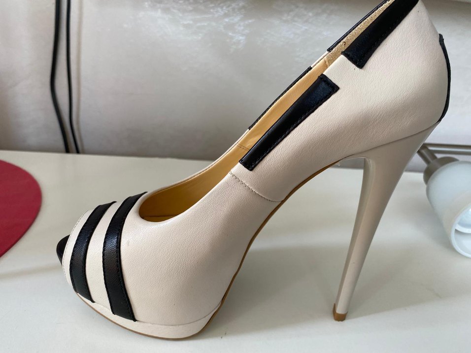 Kadın Beyaz Zebra Desenli Platform Topuklu Ayakkabı - Görsel 3