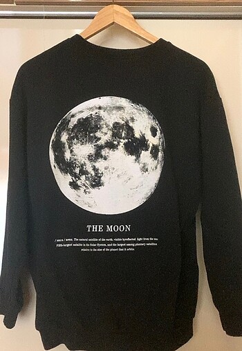 Sırt Baskılı Sweatshirt