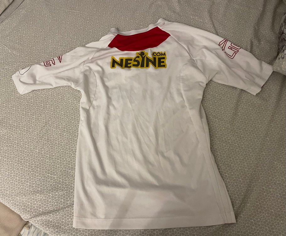 Beyaz Kısa Kollu Spor Forma - Görsel 2