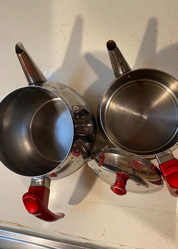 Kırmızı Kulplu Parlak Çaydanlık - Görsel 2