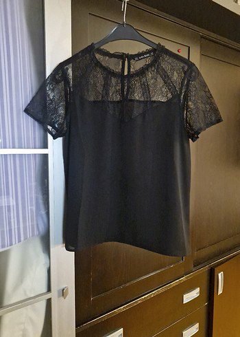 Zara,Dantel Detaylı Siyah Kısa Kollu Bluz - Görsel 4