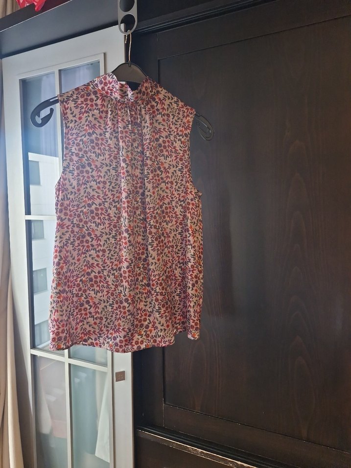 Mango, mürdüm& bordo Renkli,Kolsuz Bluz - Görsel 2