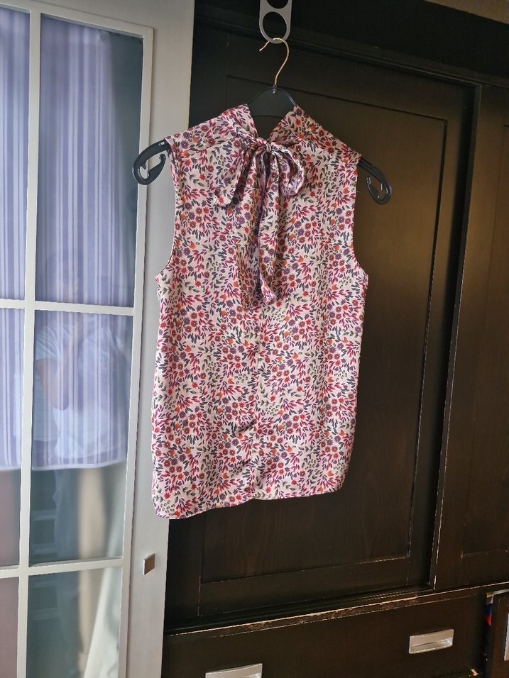 Mango, mürdüm& bordo Renkli,Kolsuz Bluz - Görsel 4