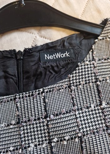 Network, siyah,beyaz Kareli,Kolsuz Midi Elbise - Görsel 4