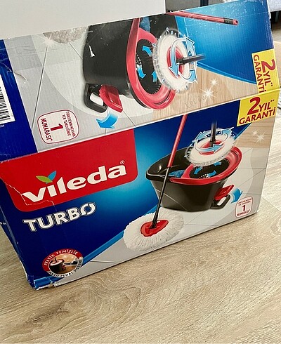 Vileda Turbo Pedallı Temizlik Seti