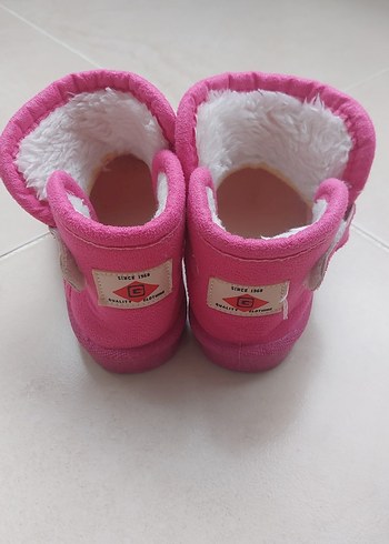 Diğer Kızlar için Pembe Sıcak panduf