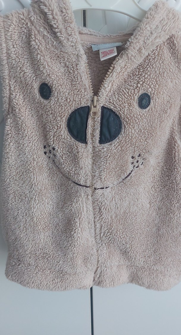Kız Çocuk Bej Peluş Kapüşonlu Yelek - Görsel 5