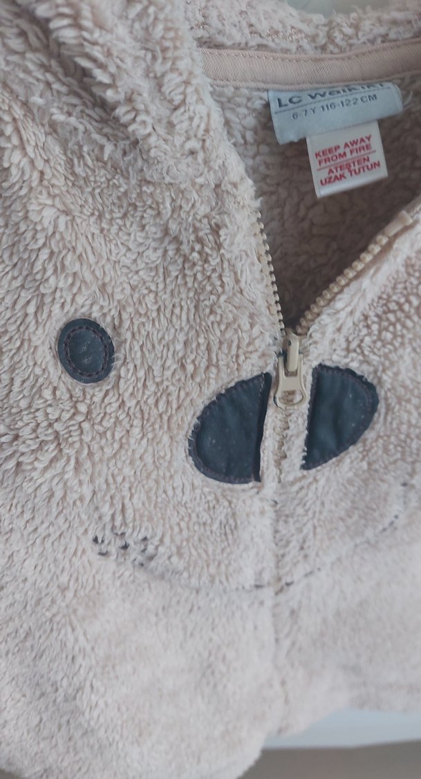 Kız Çocuk Bej Peluş Kapüşonlu Yelek - Görsel 3