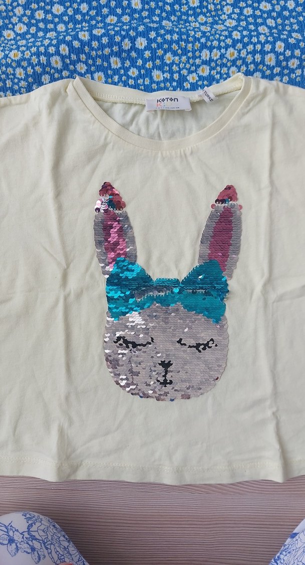 Mor Payetli Genç Kız Şortu ve tişörtler - Görsel 5