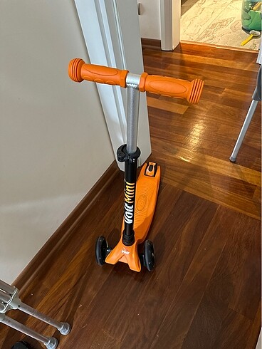 Volt mini scooter
