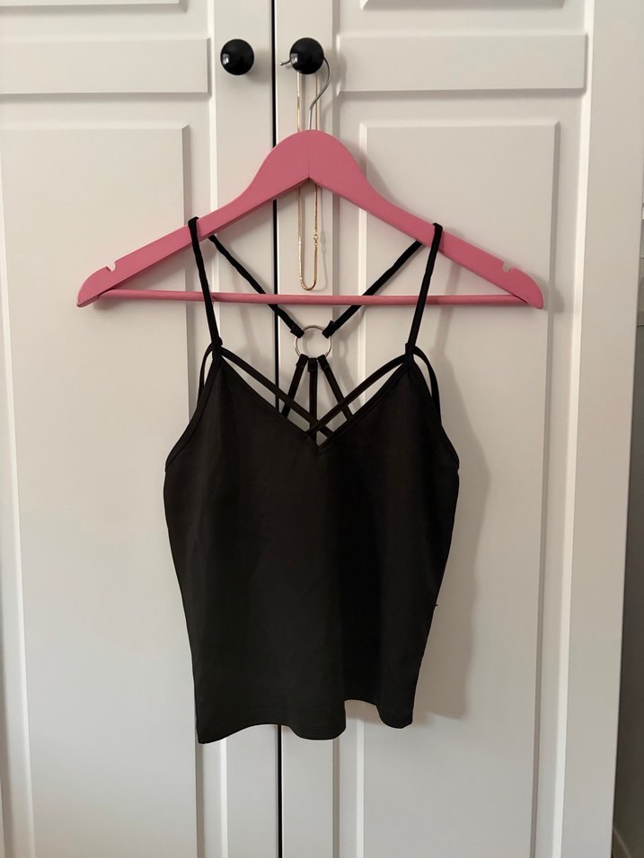 Siyah İnce Askılı Bluz - Görsel 2