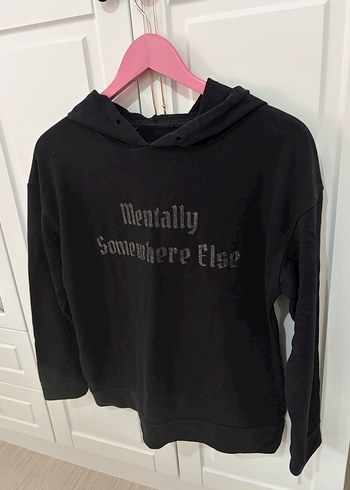 Siyah Kapüşonlu Baskılı Kadın Sweatshirt - Görsel 4