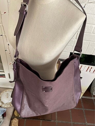 Calvin Klein Parıltılı Çanta