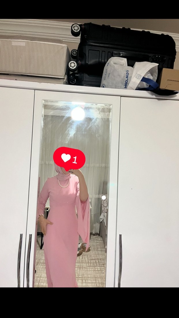 Pembe Uzun Kollu Drapeli Tesettür Elbise - Görsel 3