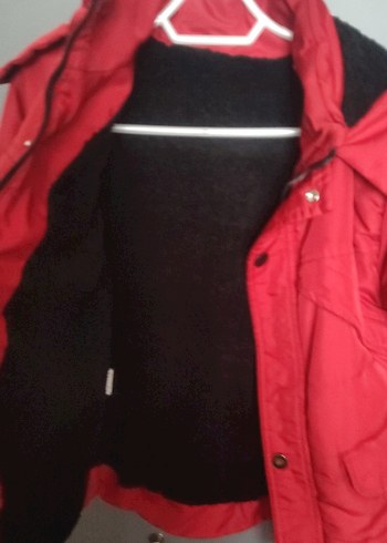 Kırmızı Düğmeli Erkek Çocuk Kaban mont - Görsel 3