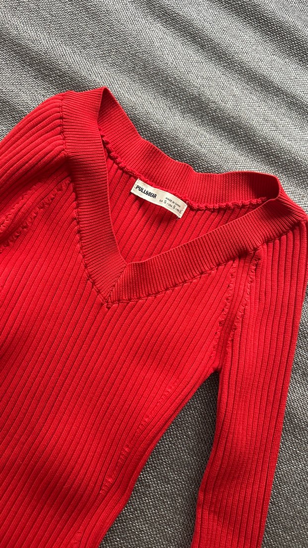 Kırmızı V Yakalı Pull and Bear Kazak - Görsel 2