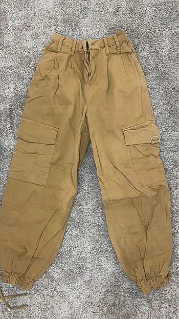 Bershka kargo pantolon