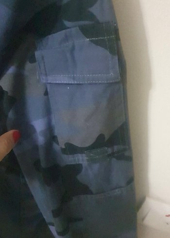 Kamuflaj desen denim ceket - Görsel 3