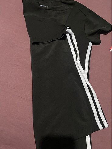Adidas tişört