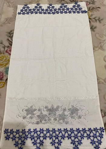 Nakışlı Beyaz Havlu - Görsel 6