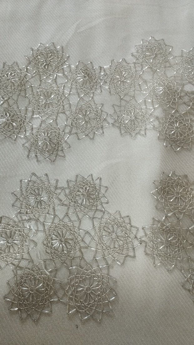 Bohem Gümüş Renkli İşlemeli Dantel - Görsel 2