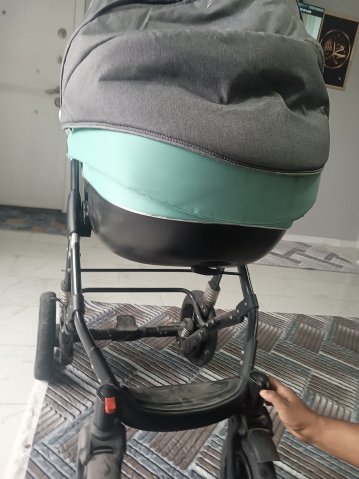 Gri Bebek Arabası - Görsel 5