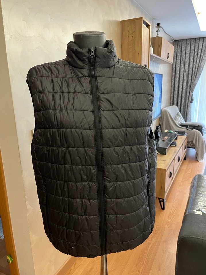 LCW Dik Yaka Erkek Şişme Yelek - Görsel 2