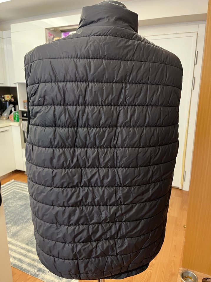 LCW Dik Yaka Erkek Şişme Yelek - Görsel 4