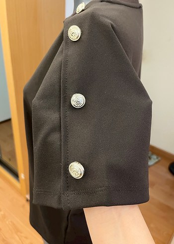 Koton Kahverengi Kısa Kollu Kadın Bluz - Görsel 3